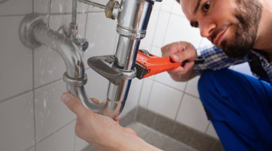 Professional emergency plumbing in Hendrix, OK
